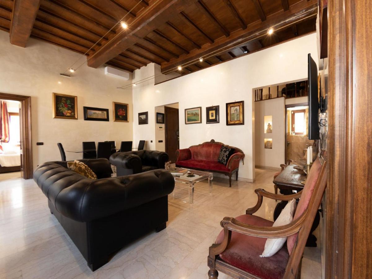 The Best Rent - Apartment With A View On Altare Della Patria Рим Екстериор снимка
