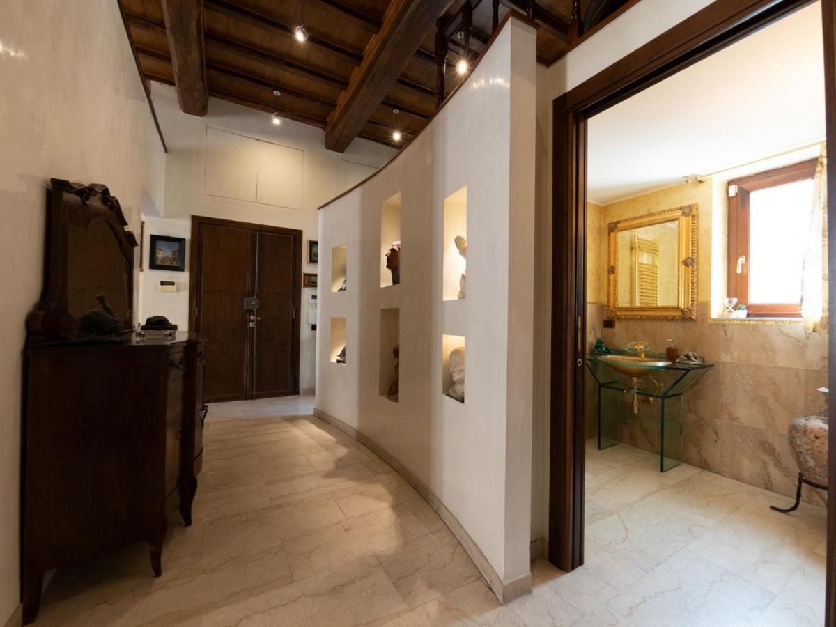 The Best Rent - Apartment With A View On Altare Della Patria Рим Екстериор снимка